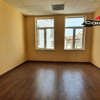 Астарта-Х Консулт продава офиси в офис сграда в центъра на гр.Хасково, снимка 2 - Офиси - 36323340