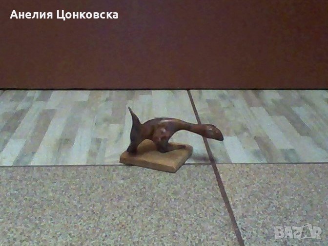Сувенир малък динозавър от дърво, снимка 1