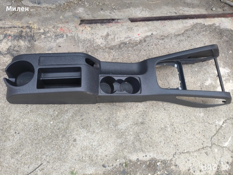 Централна конзола за голф 5 , снимка 1