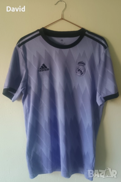 Оригинална резервна тениска на Реал Мадрид 22/23, снимка 1