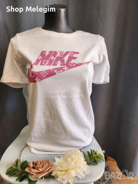 Nike дамска тениска , снимка 1