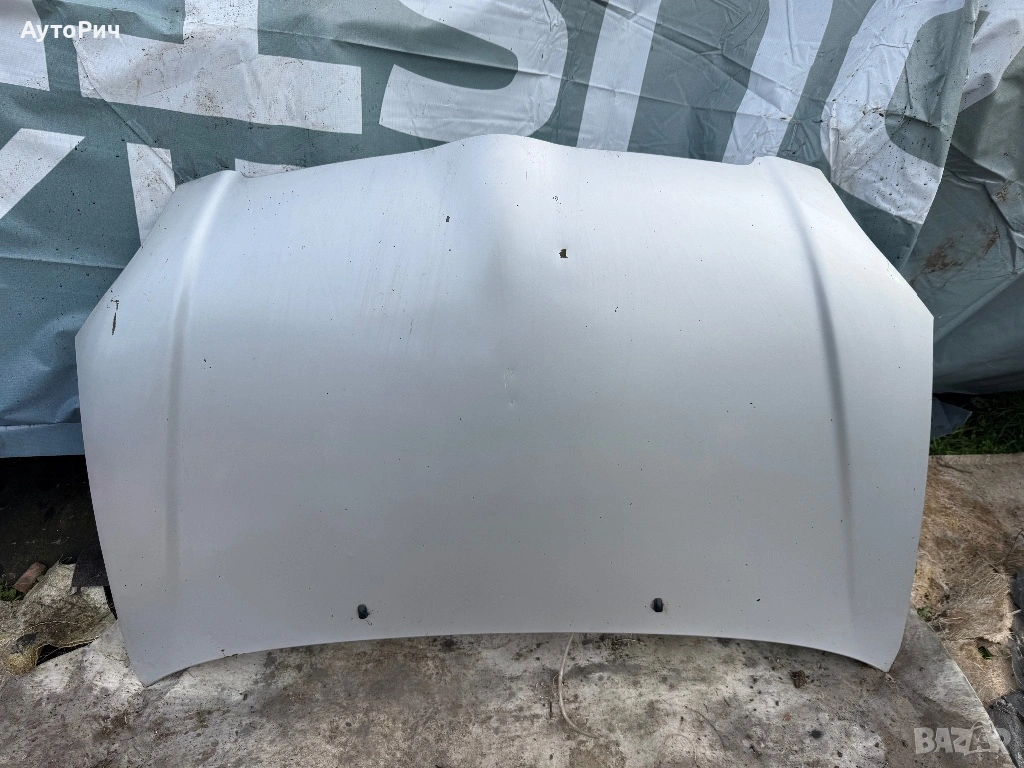 Преден Капак Toyota Corolla E120 /2002-2007г./ Корола, снимка 1