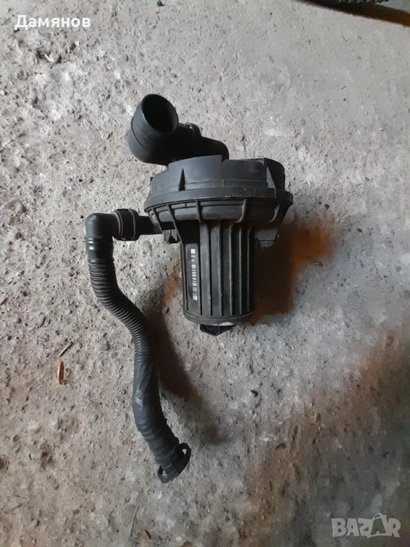 Помпа вторичен въздух VW Audi A8, снимка 1