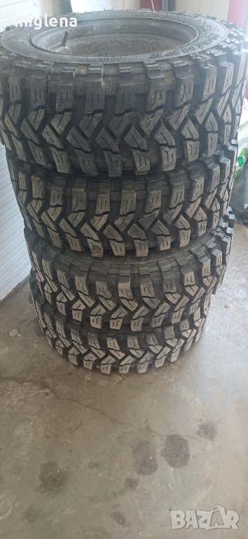 Рошави гуми и джанти нови, снимка 1