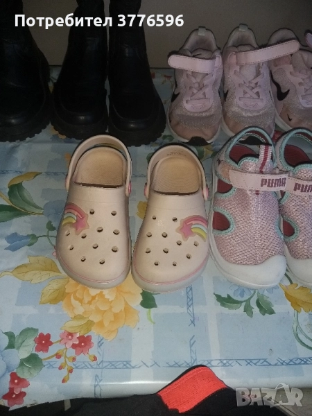 Децки ботуши маратонки и крокита, снимка 1