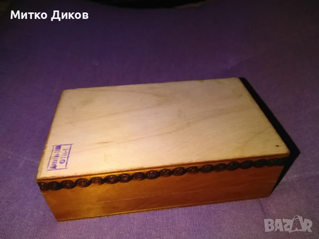 Дървена кутия ръчно рисувана винтидж СССР нова 140х85х43мм, снимка 4 - Декорация за дома - 51080445
