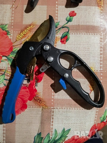 Лозарски градински ножици, снимка 7 - Градински инструменти - 53216260