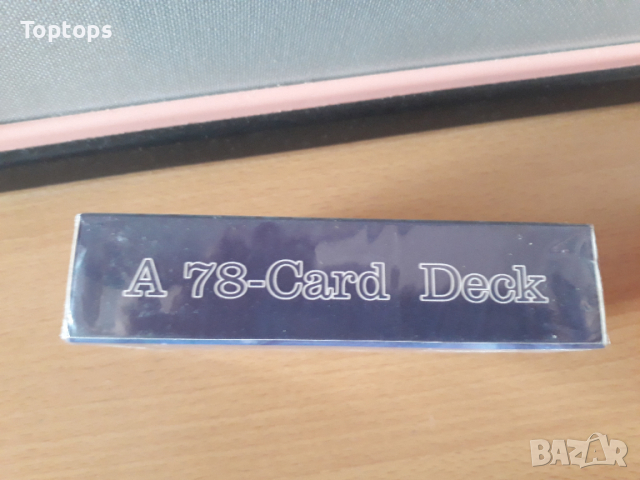 Таро карти: Fantastical Creatures Tarot, 7x12 см с хартиена книжка, снимка 4 - Карти за игра - 36310723