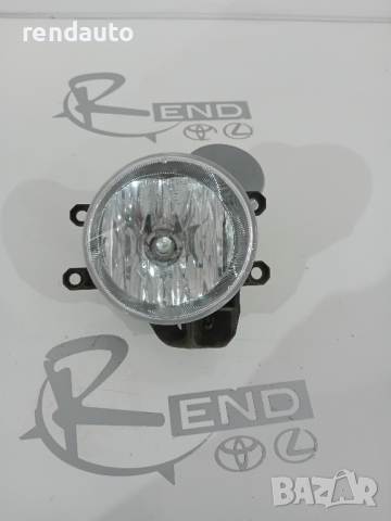 Десен халоген Valeo RH 81210-02110 Toyota