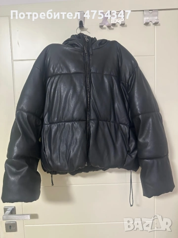 Кожено зимно яке Bershka – много запазено