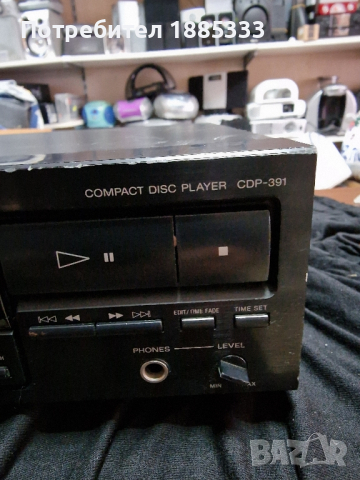 продава се компактдиск Sony в перфектно състояние, снимка 3 - Ресийвъри, усилватели, смесителни пултове - 44778877