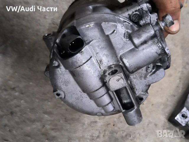 Компресор климатик за Голф 5 Ауди А3 Пасат 2.0тди VW Golf 5 Audi A3 8P Passat Touran Jetta 2.0TDI, снимка 3 - Части - 50801260