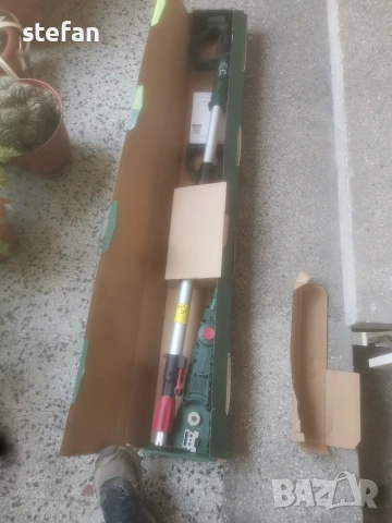 телескопичен акумолаторен моторен трион, снимка 5 - Градинска техника - 53270174