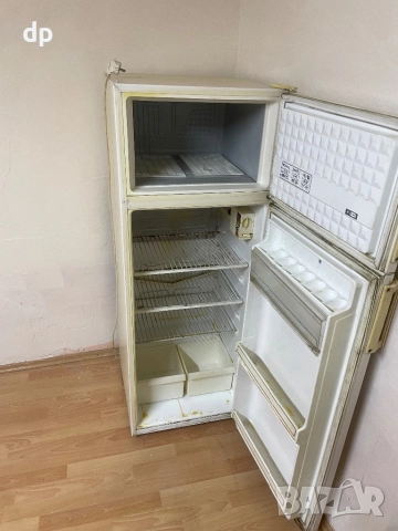 Продавам Хладилник FRINKO с Камера  , снимка 2 - Хладилници - 51897025