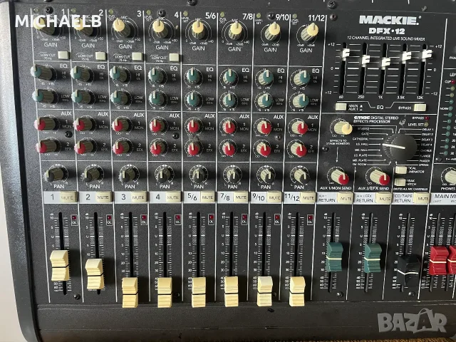 Продавам смесителен пулт/миксер/ MACKIE-DFX12, снимка 3 - Други - 56326425