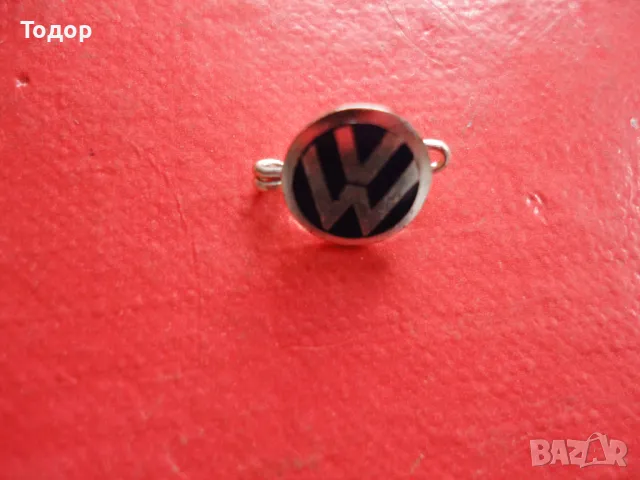Значка знак фолксфаген с емайл WV, снимка 2 - Колекции - 50265398