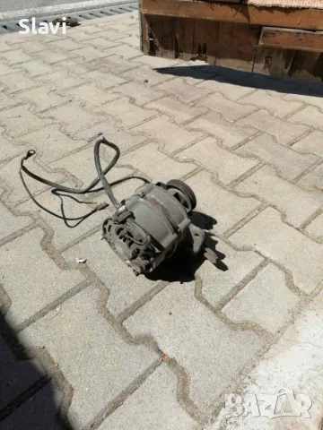 алтернатор за Alfa Romeo 145 1.4, бензин, снимка 2 - Части - 49238192