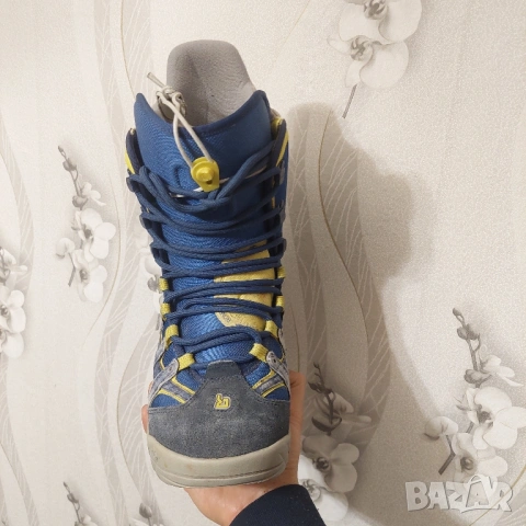 сноуборд обувки Burton MOTO Senior 9 . номер 37 и 40,5, снимка 3 - Зимни спортове - 53193675