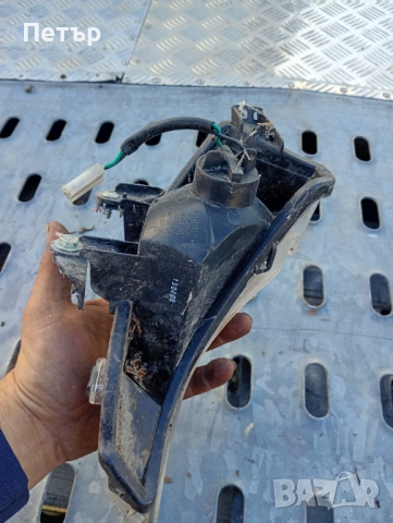 Преден десен мигач Yamaha T-MAX 530 , снимка 3 - Части - 52201696