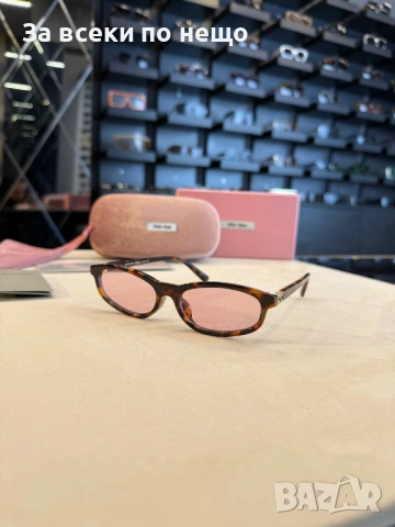 Miu Miu Слънчеви Очила С UV400 Защита Миу Миу Код SK656, снимка 2 - Слънчеви и диоптрични очила - 53128022
