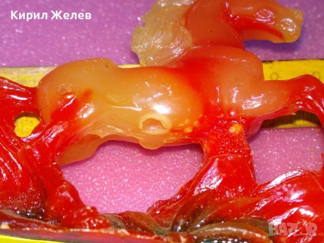 ПРЕКРАСНО КОНЧЕ ДЕКОРАТИВНА СТАТУЕТКА ФИГУРКА от ПОЛИРЕЗИН / СМОЛА 42853, снимка 2 - Статуетки - 44150591
