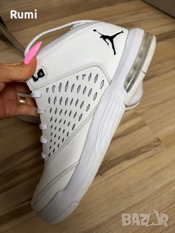 Оригинални мъжки маратонки Jordan Flight Origin 4! 47,5 н, снимка 2 - Маратонки - 53760243