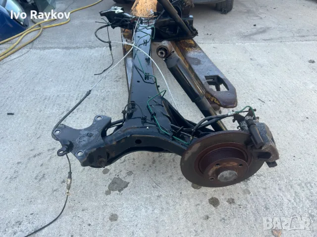 Заден мост за Renault Megane II , снимка 2 - Части - 49881562