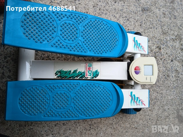 Степер, снимка 3 - Фитнес уреди - 53482632