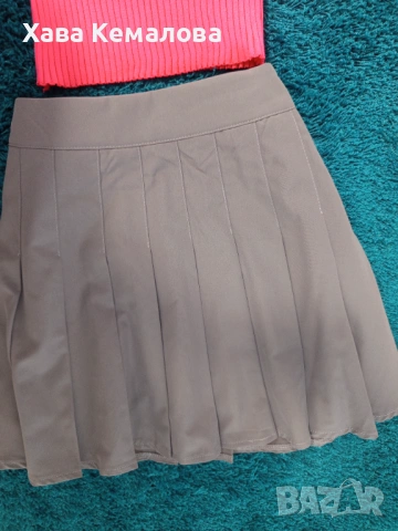 Плисирана поличка и топ, снимка 3 - Поли - 53616913