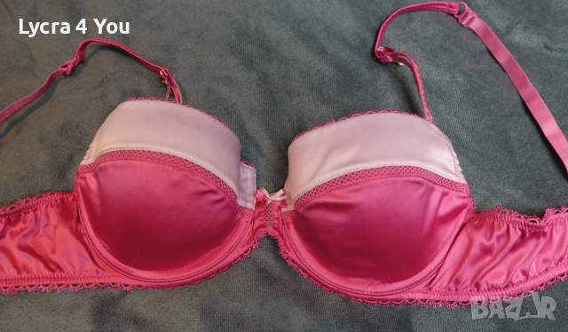 80В размер розов сатенен сутиен с оформени чашки