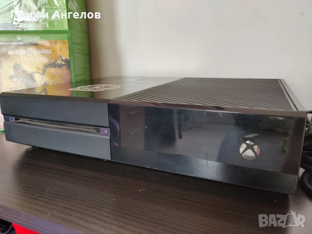 Xbox One 500gb + 3 игри, снимка 3 - Xbox конзоли - 53695306