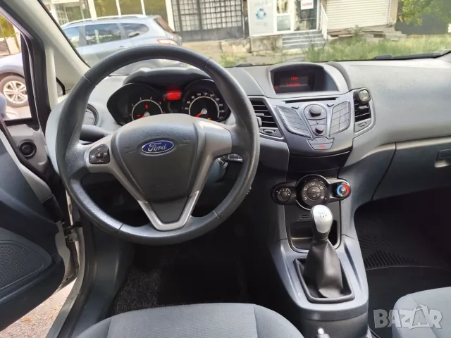 Ford Fiesta 2010г., снимка 2 - Автомобили и джипове - 56164505