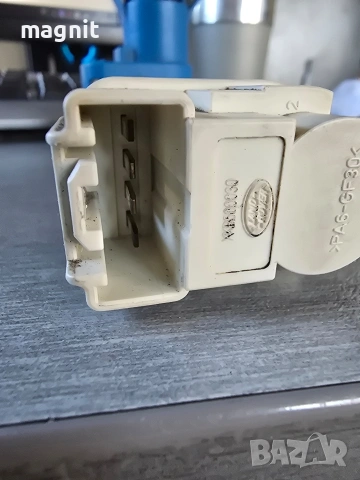 xkb500030 СТОП МАШИНКА RANGE ROVER SPORT DISCOVERY , снимка 3 - Части - 53255210