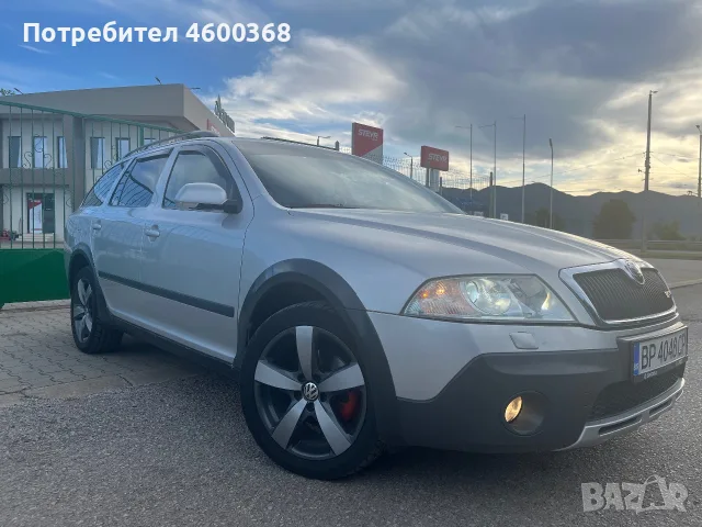 Skoda Octavia Scout 2.0TDI 140 BMM XENON, снимка 2 - Автомобили и джипове - 55747729