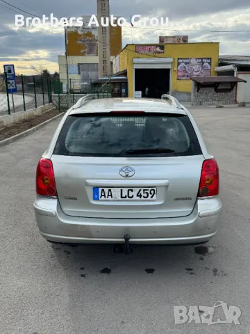 Toyota Avensis 2.0 D4D 2004 г. - Бартер, снимка 5 - Автомобили и джипове - 48901236