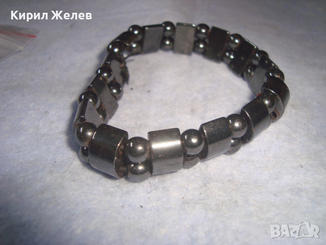 ХЕНД - МЕЙД ФЕШЪН АРТ ГРИВНА от КАМЪНИ МИНЕРАЛ МАГНЕТИТ ШЛИФОВАНИ и ПОЛИРАНИ 20698, снимка 3 - Гривни - 36353694