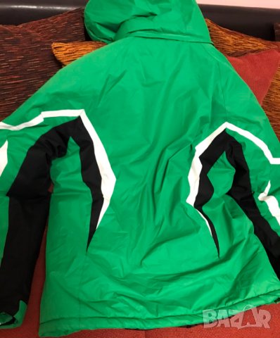 Продавам мъжко зимно яке MAMMUT размер XXXL (модела е умален и е по-скоро ХХL), снимка 3 - Зимни спортове - 39656199