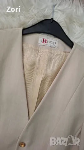 СТИЛНО и ЕЛЕГАНТНО светлобежово сако ХЛ размер , снимка 4 - Сака - 49774605