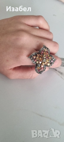 Пръстен с цветни сапфири и диаманти, снимка 4 - Пръстени - 53596488