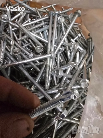 Самонарезен винт с шестостенна глава , снимка 4 - Винтоверти - 52693883