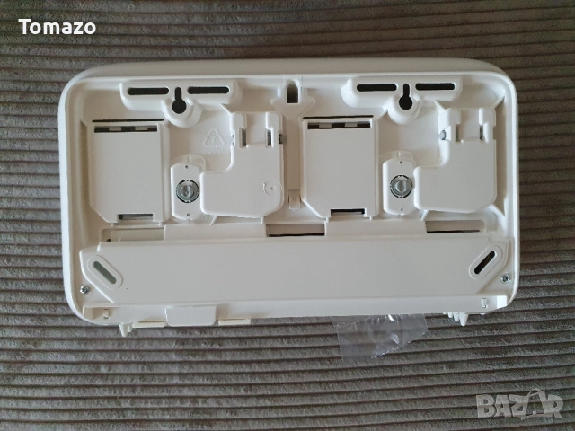 TORK Дозатори за Хартия, Сапун и Тоалетна хартия - Торк H3, S4, T7, снимка 9 - Други - 51923139