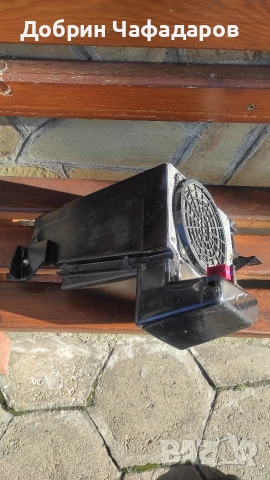 Оригинален Бас бокс за Audi A3 8L, снимка 2 - Части - 53090304