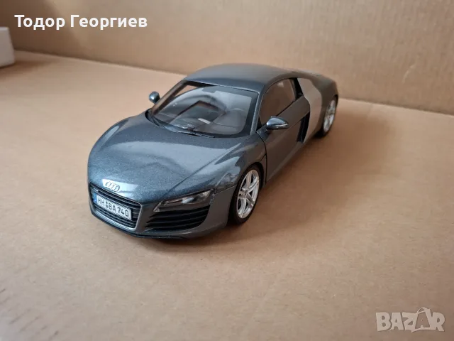 Audi R8 Kyosho 1:18, снимка 2 - Колекции - 55948009