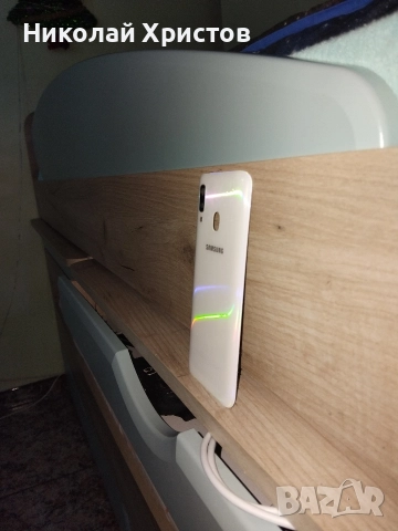 гръб за Samsung a40 в отлично състояние, снимка 3 - Калъфи, кейсове - 52902614