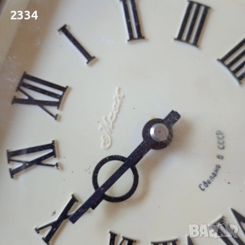 Часовници, снимка 7 - Антикварни и старинни предмети - 51718860