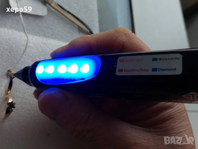 Лот Златни пръстени с диаманти злато м/у 9 и 18 карата, снимка 6 - Пръстени - 52227563