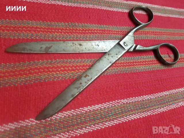 Шивашка ножица дълга, снимка 2 - Антикварни и старинни предмети - 53235090