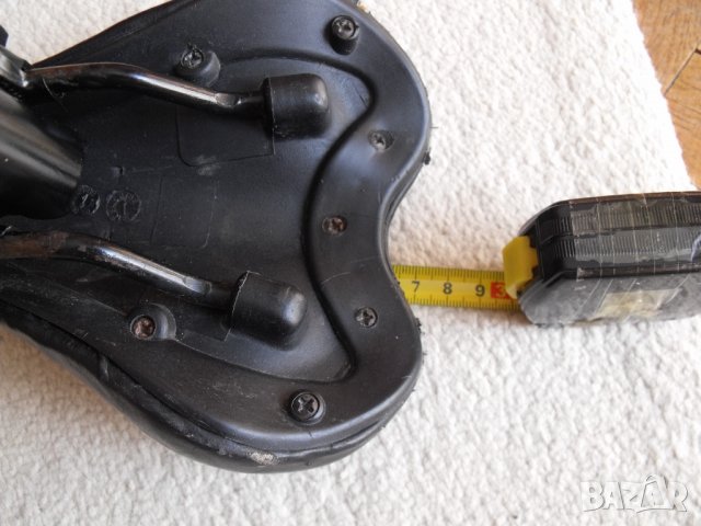 Кожена Седалка за велосипед, снимка 4 - Части за велосипеди - 33820459