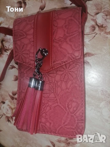 Нова Кожена Дамска Малка Чанта , снимка 3 - Чанти - 53729143