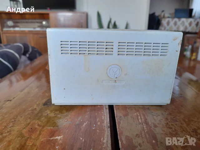 Старо радио,радиоприемник ЕХО, снимка 4 - Антикварни и старинни предмети - 48442096